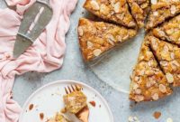 Strawberry Rhubarb Streusel Cake