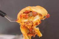Pull-Apart Chili Cheese Crescent Ring