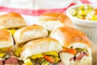 Windy City Smoked Italian Sausage Sliders