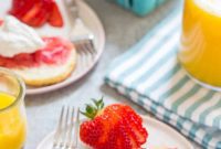 Luscious Strawberry Rhubarb Shortcake