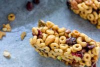 Fruity Nutty Cereal Bars