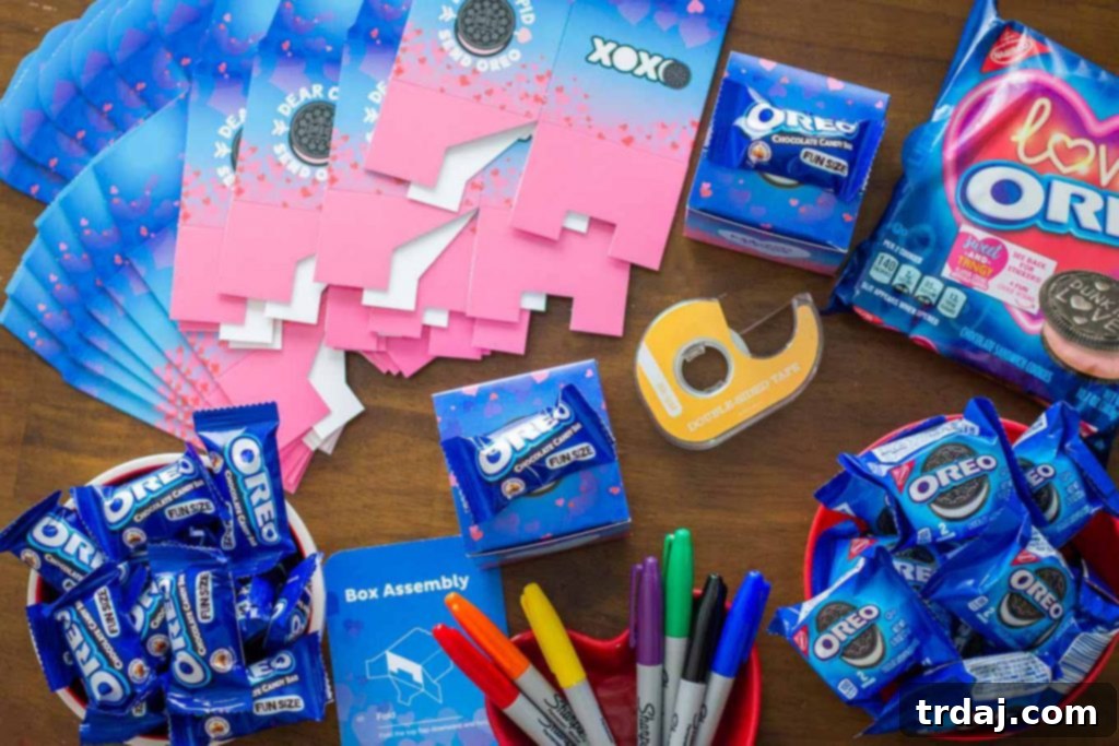 OREO is making Valentine's Day easier this year with an OREO Valentine's Day Kit packed full of all the supplies you need for your child to hand off Valentine's day cards in delicious style! OREO Valentine’s Day Exchange Kit