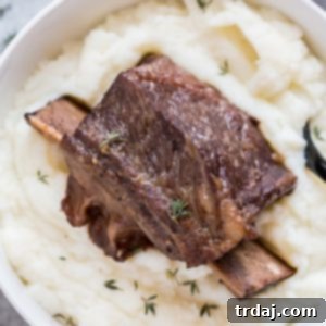 Instant Pot Short Ribs with mashed potatoes