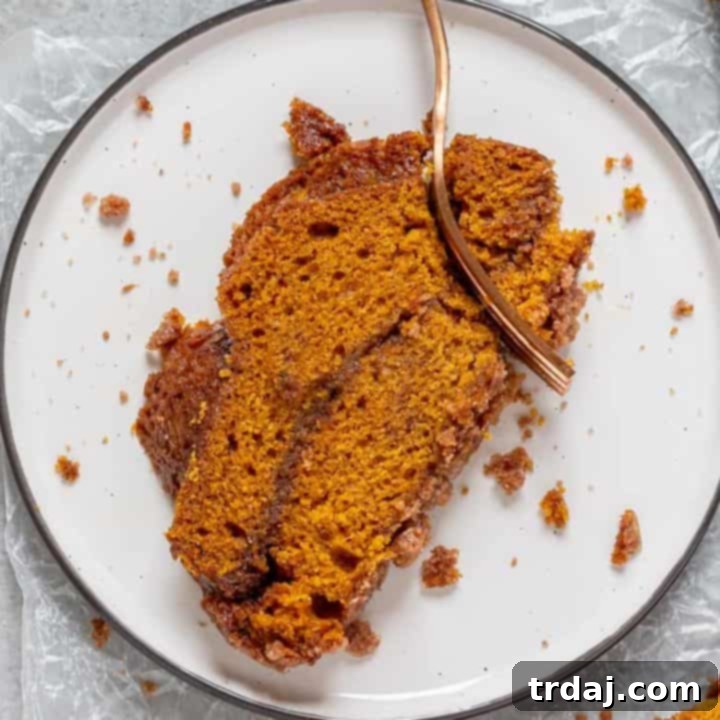 Snickerdoodle Pumpkin Bread, a perfect autumn dessert