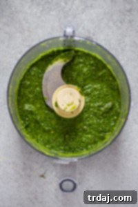 Finished salsa verde in a bowl.