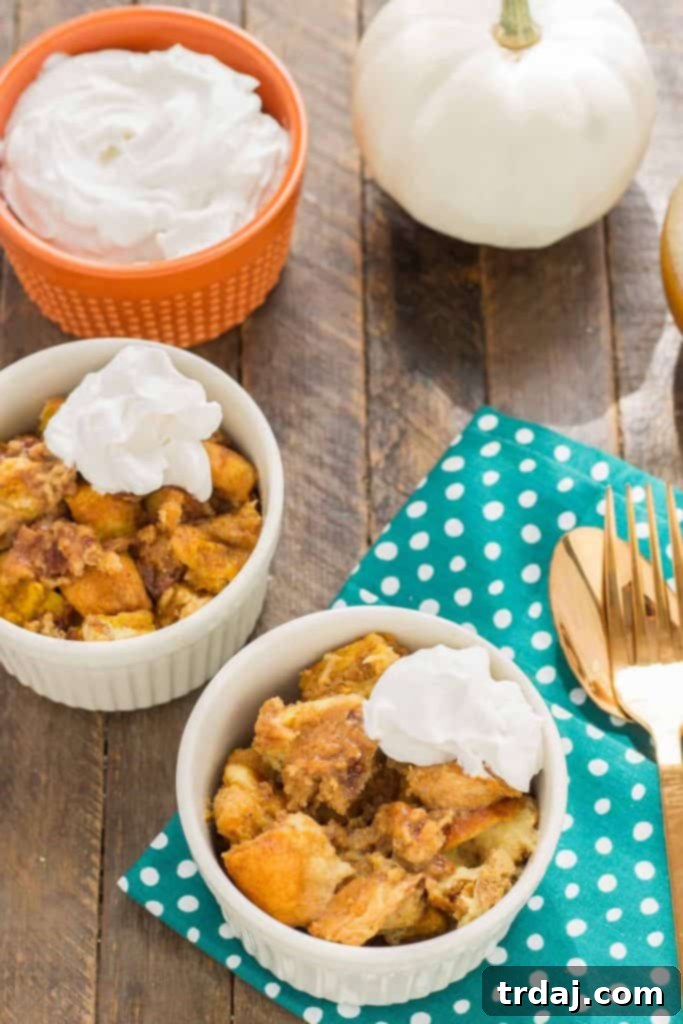 Decadent Pumpkin Bread Pudding with Golden Brown Sugar Sauce 2 Warm and toasty, this Pumpkin Bread Pudding with Brown Sugar Sauce is pure bliss and then taken to another level with sweet brown sugar {whiskey} sauce! | Strawberry Blondie Kitchen