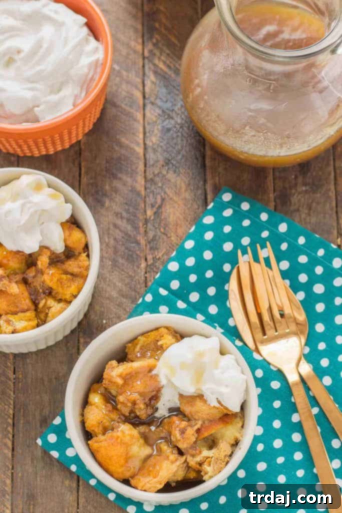 Decadent Pumpkin Bread Pudding with Golden Brown Sugar Sauce 7 Warm and toasty, this Pumpkin Bread Pudding with Brown Sugar Sauce is pure bliss and then taken to another level with sweet brown sugar {whiskey} sauce! | Strawberry Blondie Kitchen