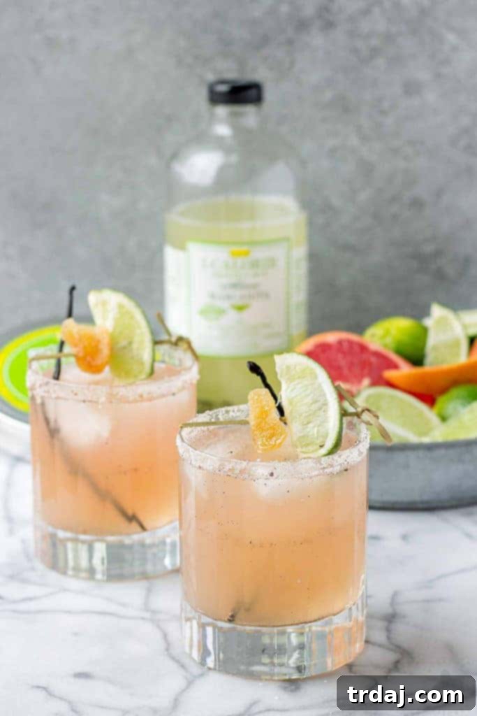 Grapefruit Ginger Vanilla Margarita | Strawberry Blondie Kitchen