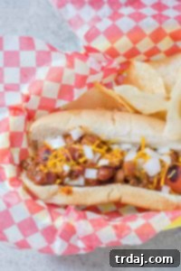 Effortless Chili Dogs 6 Easy Chili Dog recipe card image.