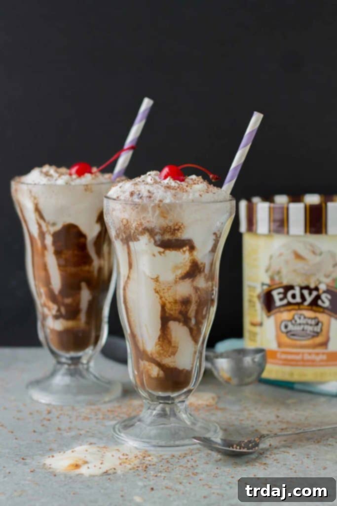 Chocolatey, fizzy, and with swirls of caramel delight ice cream, this Chocolatey Caramel Delight Fizzy Soda will help you beat the heat! | Strawberry Blondie Kitchen