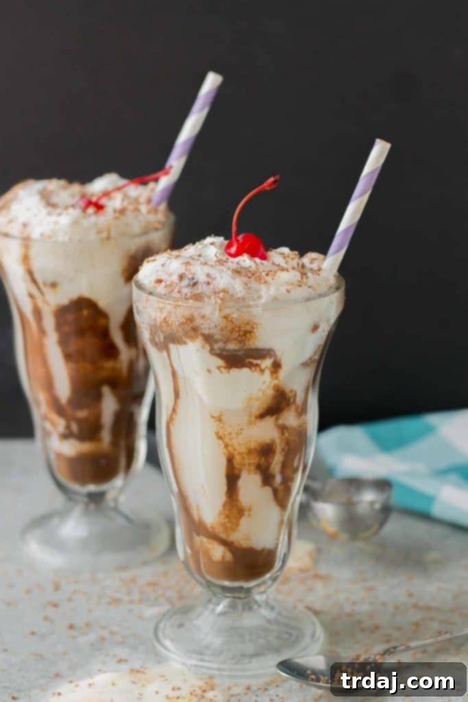 Chocolatey, fizzy, and with swirls of caramel delight ice cream, this Chocolatey Caramel Delight Fizzy Soda will help you beat the heat! | Strawberry Blondie Kitchen